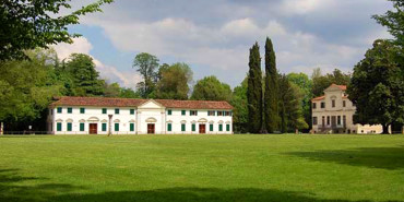 Villa-Morosini-e-barchessa